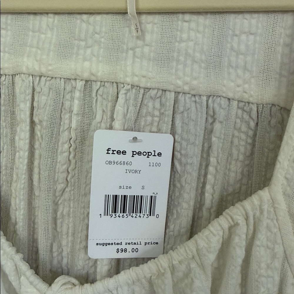 NWT Free People White Women's Top - Picture 2 of 2